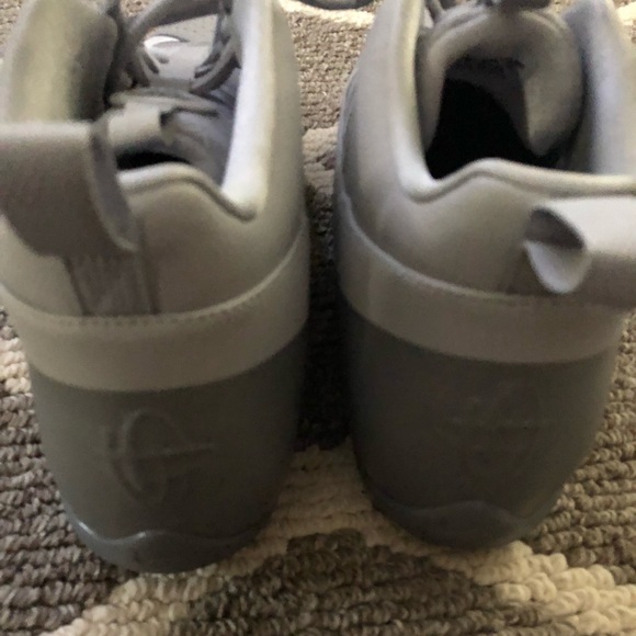 2 pairs Nike Lacrosse Huaraches Size 11 NEW - Picture 7 of 8